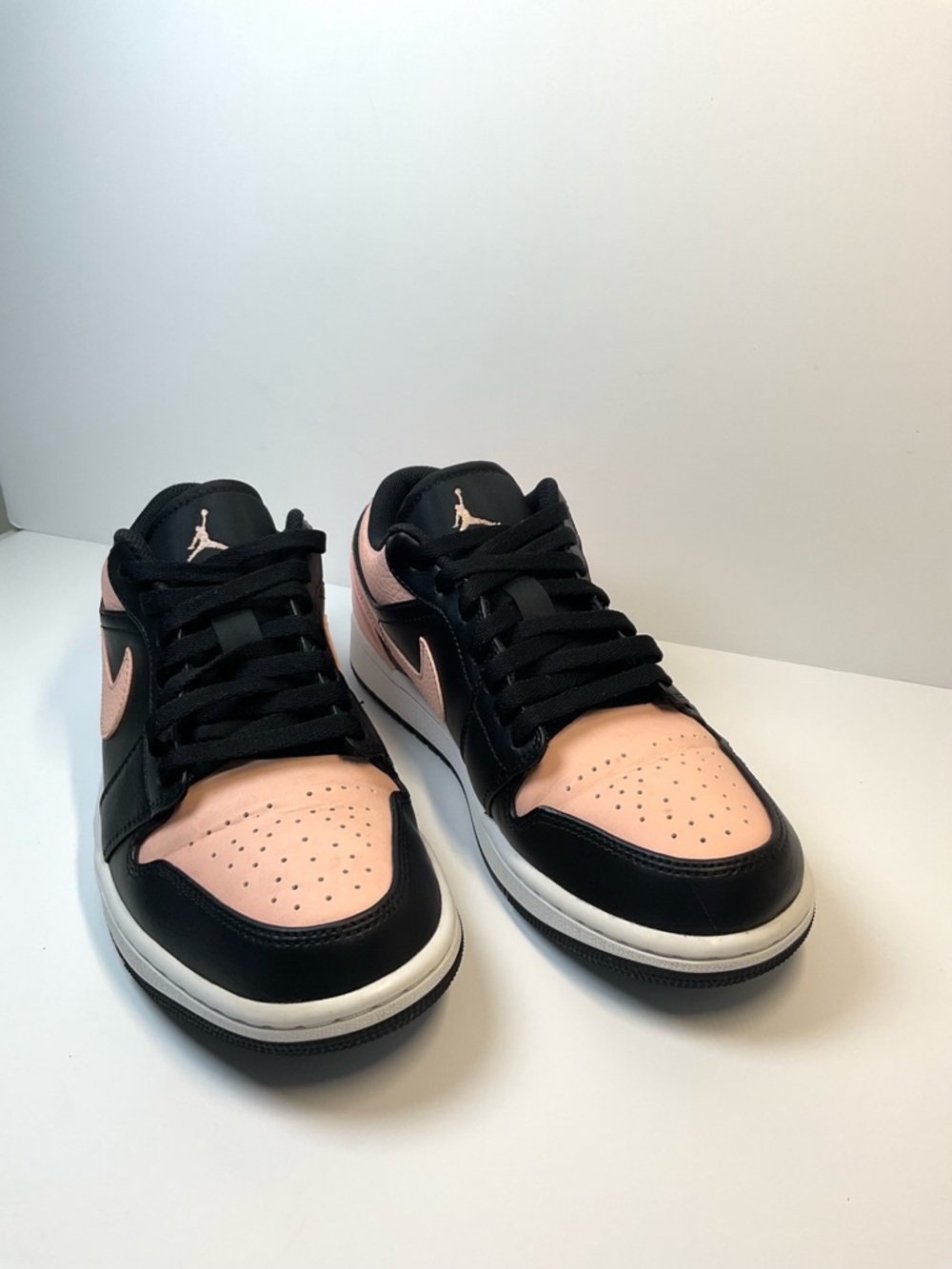 Nike Air Jordan 1 Low Black Pink Women 9.5 Men 8 Sneakers - Picture 7 of 9